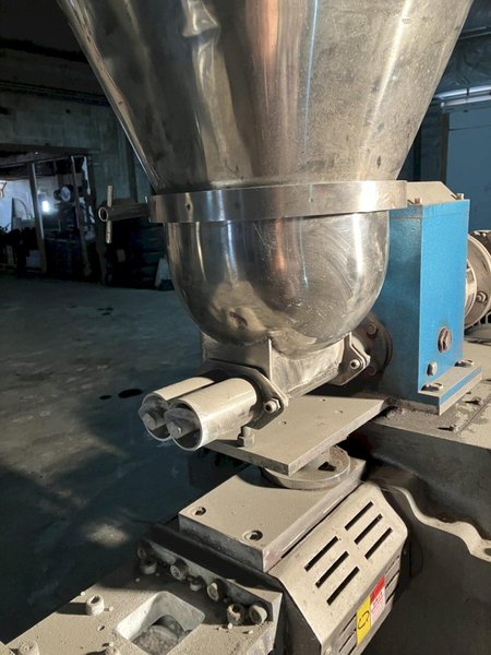 50mm Xinda PSHJ-50 Twin Screw Plastic Compounding Extruder Line, 2007