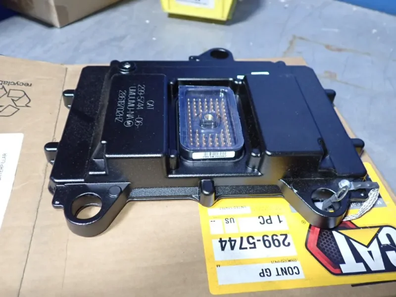 CATERPILLAR ELECTRONIC CONTROL  -  299-5744 06-UMUUMU-NA