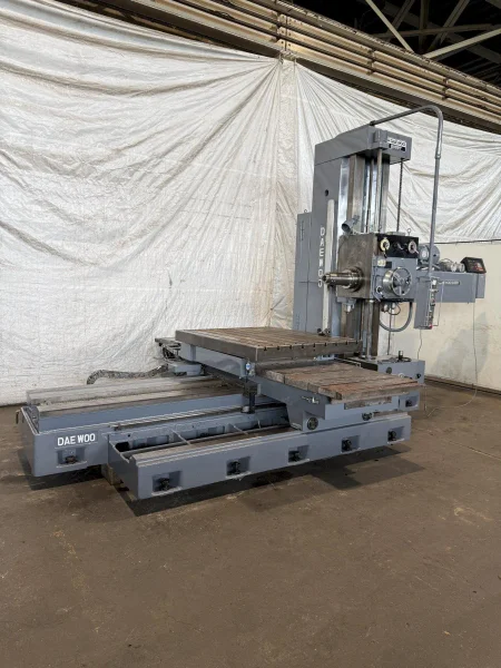 4" DAEWOO MODEL #D11ORT TABLE TYPE HORIZONTAL BORING MILL, #50 TAPER: YOBRO #25782