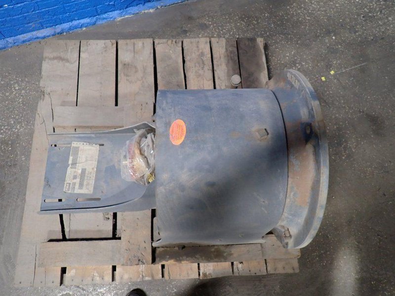 FALK 3 HP GEAR REDUCER  -  32-5EZX3-15C7