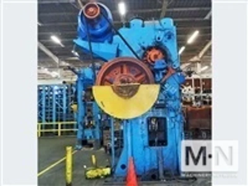 1300 Ton National Maxipress Foundry Machine