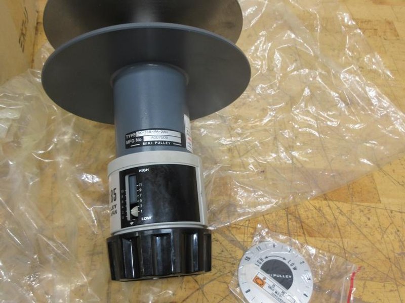 Miki Pulley AK-185-MA-28N Adjustable Belt Speed Control Clutch ***New In Box***- Auction Item