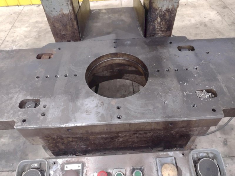 60 TON BLISS MODEL #C-60 OBI STAMPING PUNCH PRESS 8&quot; STROKE: STOCK #23462