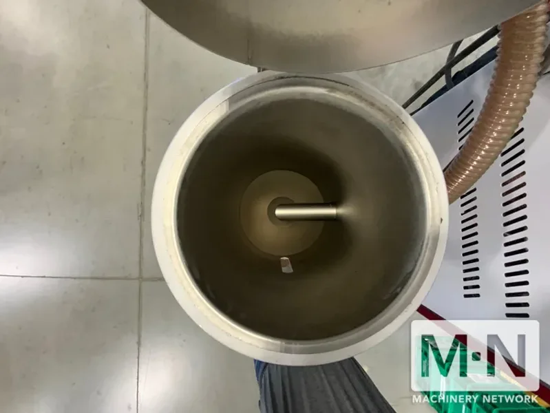 21 CFM WITTMANN DRYER MODEL DRYMAX E30-50 MFG 2016 SERIAL # 0000374094