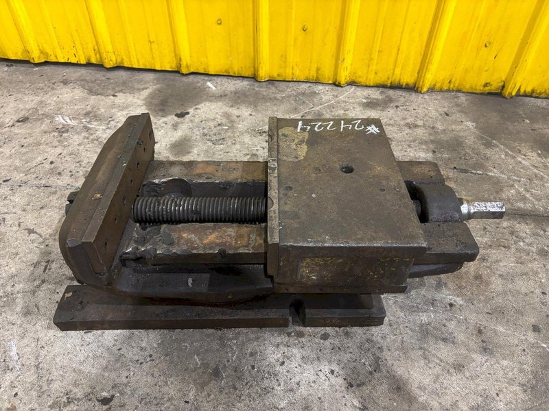 12" X 12" MACHINIST MILL VISE: YOBRO #24224