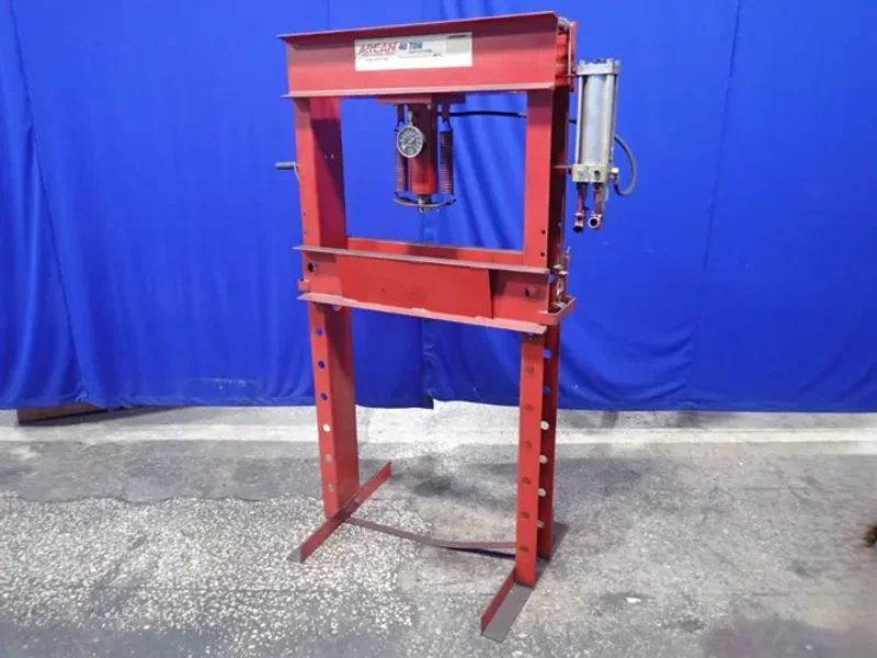 ARCAN 40 TONS HEAVY DUTY PRESS  -  CP400W