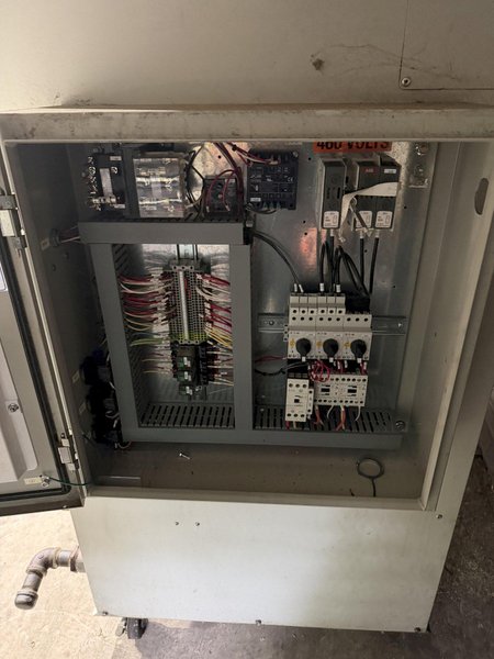 10 HP FLUID CHILLERPT1000-CBP-FF-YSTR CHILLER UNIT(NEW IN 2021). STOCK # 0549126