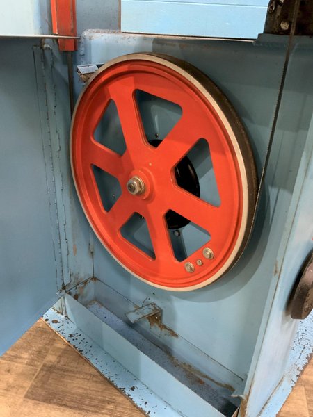 20" DOALL 2013-V VERTICAL BAND SAW: STOCK #81326