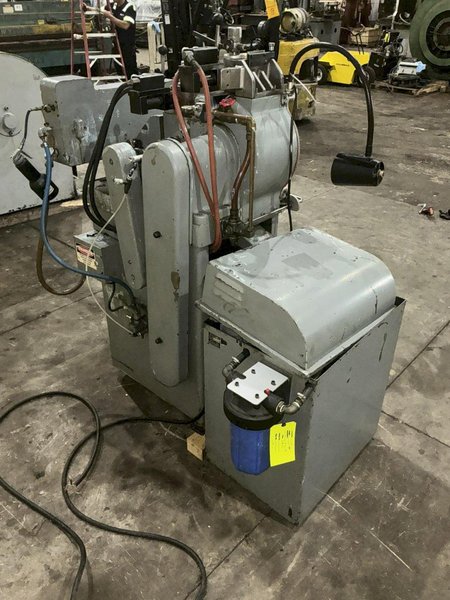 1.5" ROYAL MASTER MODEL #TG-12 PRECISE O MATIC CENTERLESS GRINDER: YOBRO #25278