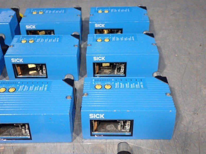 SICK INDUSTRIAL BARCODE SCANNERS  -  CLV631-0120