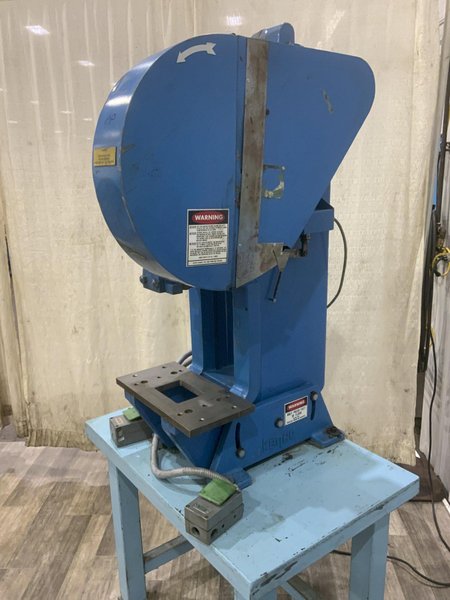 10-TON KENCO MODEL 101-135-200 OBI PRESS: STOCK #81230