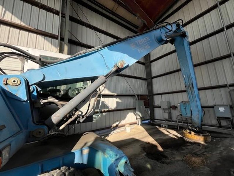 FUCHS MATERIAL HANDLER, MHL340 MAGNETIC CRANE STOCK# 3857
