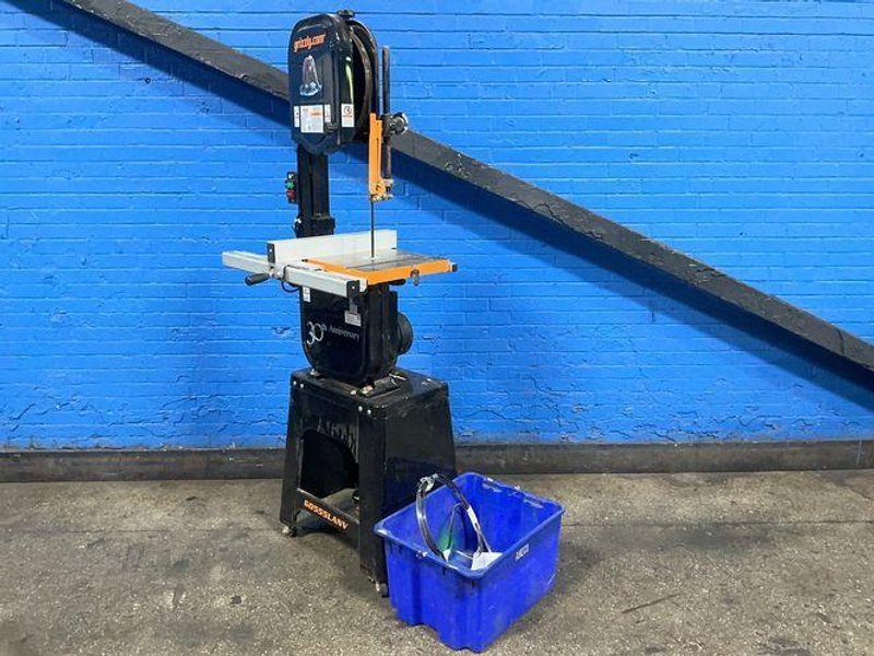 GRIZZLY 14” X 11” 30TH ANNIVERSARY EDITION 14" DELUXE BANDSAW   -  G0555LANV