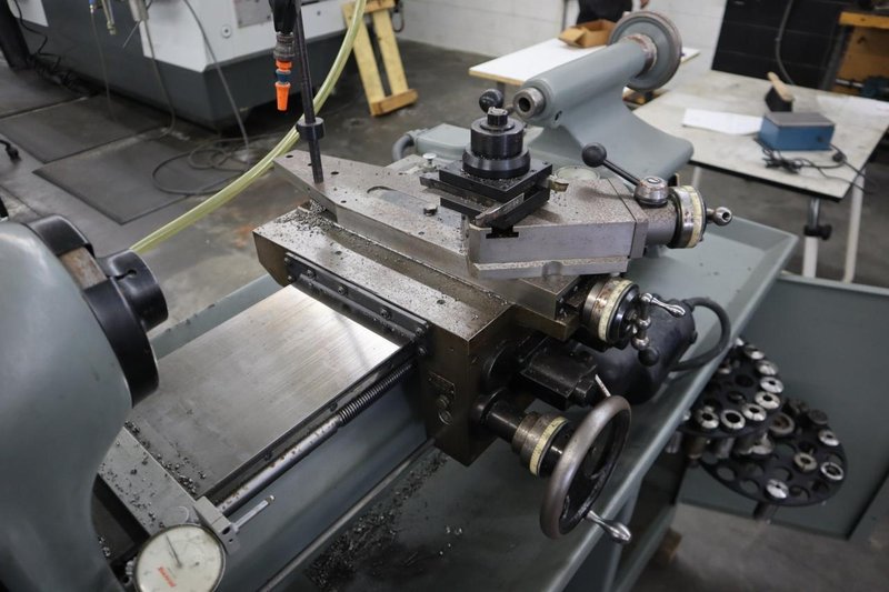 Hardinge HLV-H Toolroom Lathe, Variable Speed Spindle, Power Feeds, Threading, 5C Closer, Chucks- Auction Item