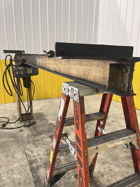 1000 LB (1/2 TON) X 8&#039; X 10&#039; P&amp;H SPECTRUM FREE STANDING JIB CRANE &amp; P&amp;H POWERED HOIST: STOCK #20216