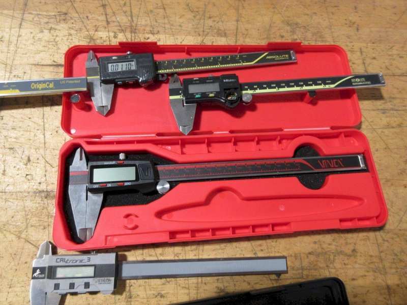Digital Calipers 6"-12' Ranges, Various Brands, Mitutoyo, Brown &amp; Sharpe, Tesa, Fowler- Auction Item