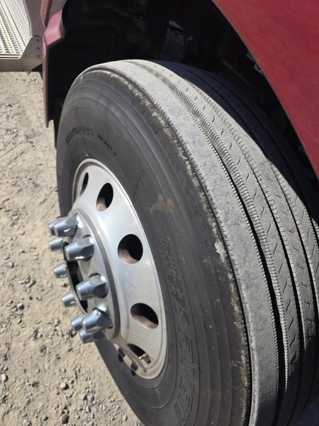 PETERBILT 567 - Trucks