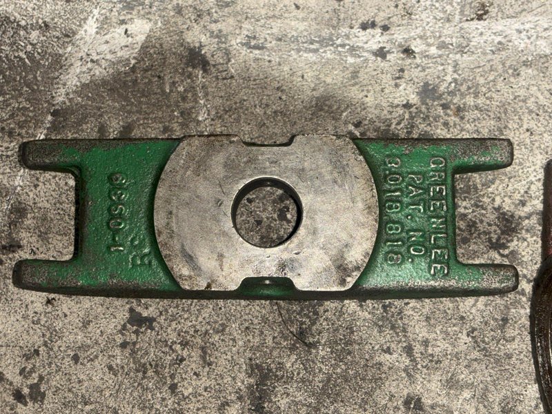 1.25&quot; TO 4&quot; GREENLEE MODEL #777 PORTABLE HYDRAULIC TUBE &amp; PIPE BENDER: STOCK #21222