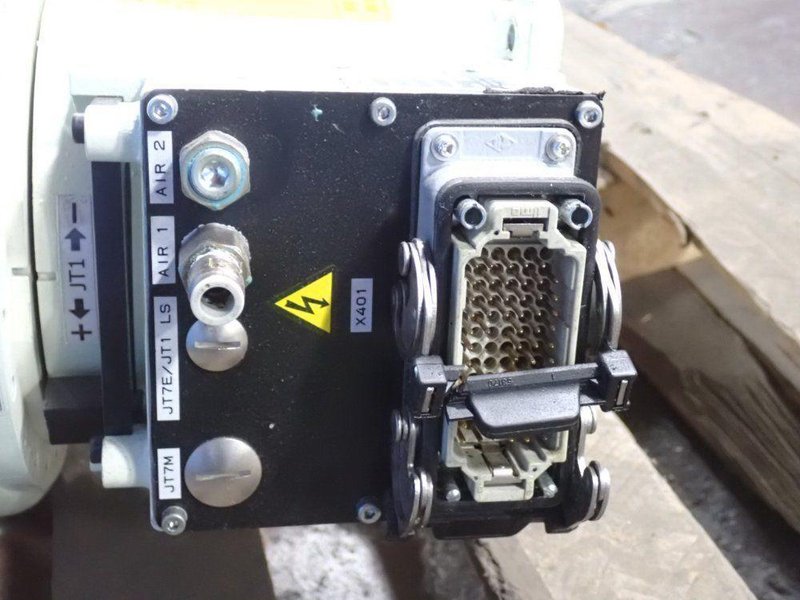 KAWASAKI 5 KG ROBOT ARM  -  RS005LA