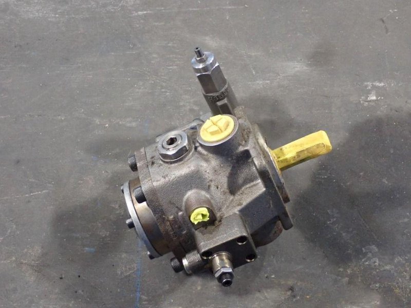 REXROTH VANE PUMP  -  R900580383