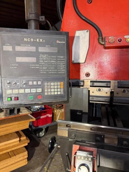 100 Ton x 10′ Amada RG 100S CNC Press Brake, 1991