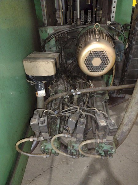 9 SPINDLE PEDDINGHAUS MODEL #BDL-1250/9 I-BEAM DRILL/DRILLING LINE: STOCK #19128