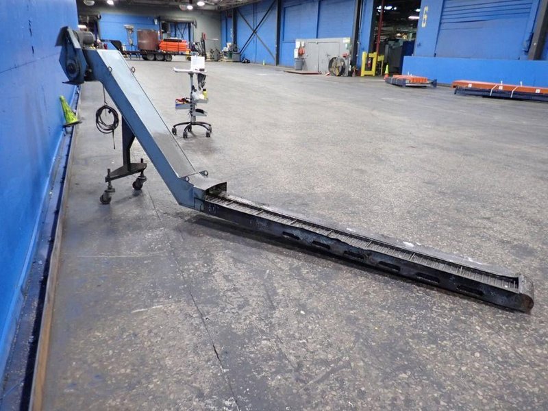 HENNIG INC CHIP CONVEYOR  -  VM22/25/30