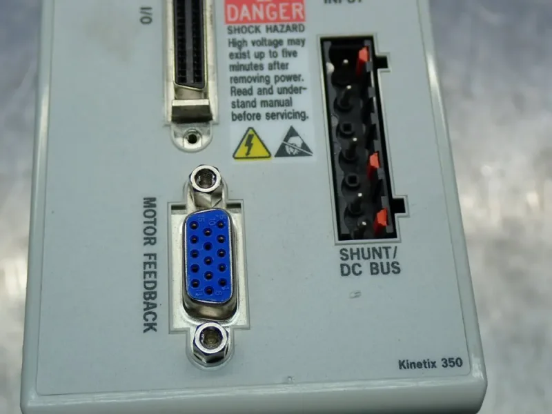 ALLEN BRADLEY 1.0KW, 2.0A OUTPUT, 2.7A INPUT KINETIX SERVO DRIVE  -  2097-V34PR3-LM