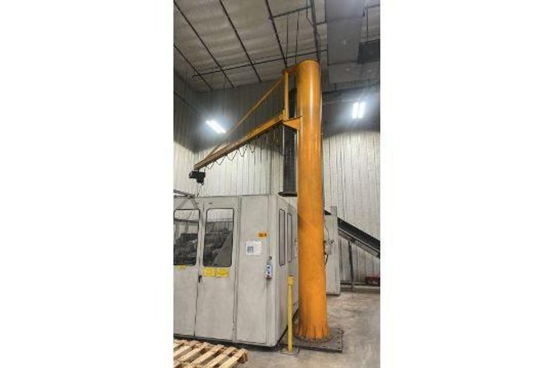 1 TON KONE FLOOR MOUNTED JIB CRANE, 15&#039; SPAN X 20&#039; HIGH W/ HOIST : YOBRO #24537