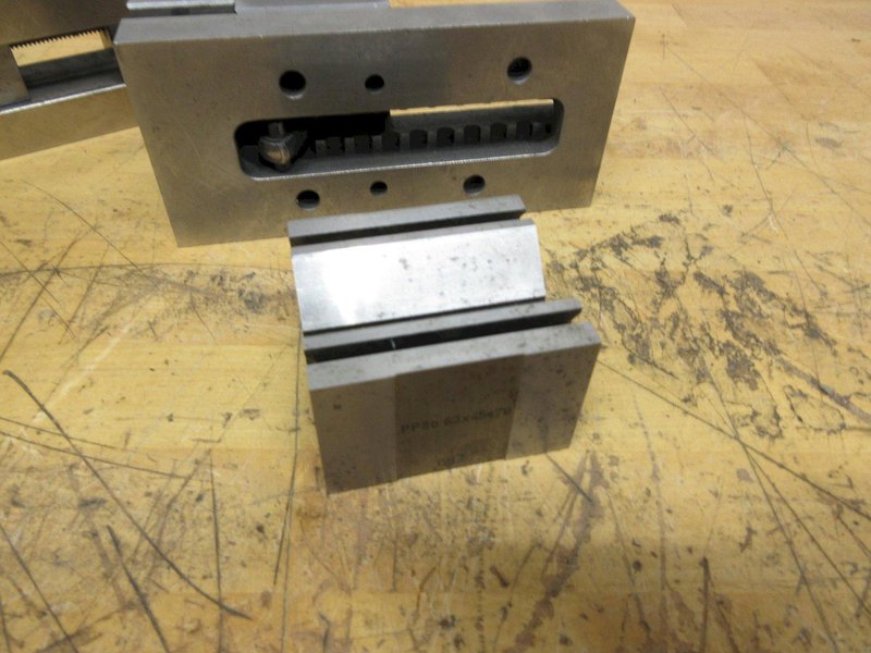 Tool Makers Precision Vises 3", 2.5", 2625" Widths, and 2.75" x 2.5" x 1.75" Vee Block- Auction Item