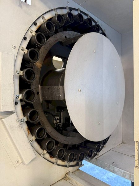 Mori Seiki NVD5000 α1B/40 CNC Vertical Machining Center – 20000 RPM Mill