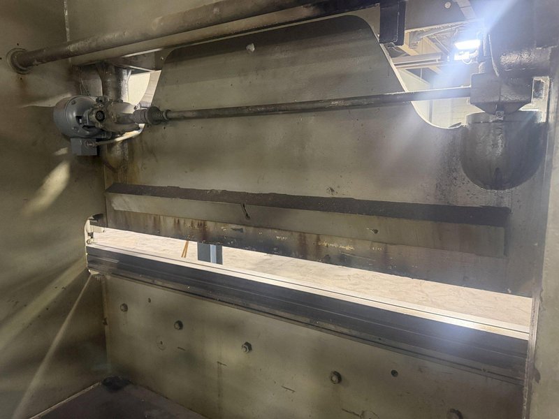 150 TON X 10' DRIES AND KRUMP CHICAGO MODEL #410-D MECHANICAL PRESS BRAKE: YOBRO #24980