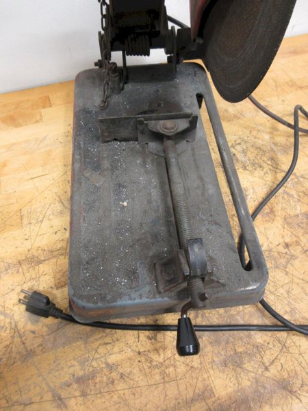 14" Abrasive Chop Saw with Quick Adjust 45 Degree Swivel Vise- Auction Item