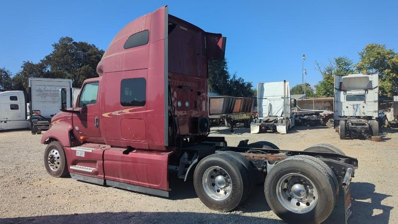 2019 INTERNATIONAL LT625 3HSDZTZR8KN136873