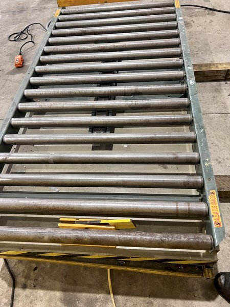 4,000 LB X 72" X 36" SOUTHWORTH MODEL #LS4-36 HYDRALUIC LIFT TABLE WITH ROLLER TOP: STOCK #20907