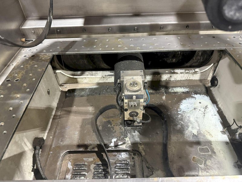 2014 Makino U6 H.E.A.T. Used CNC Wire EDM For Sale