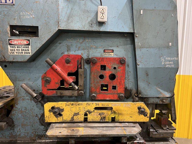 125 TON KINGSLAND MODEL #125XS HYDRAULIC IRONWORKER: STOCK #19921