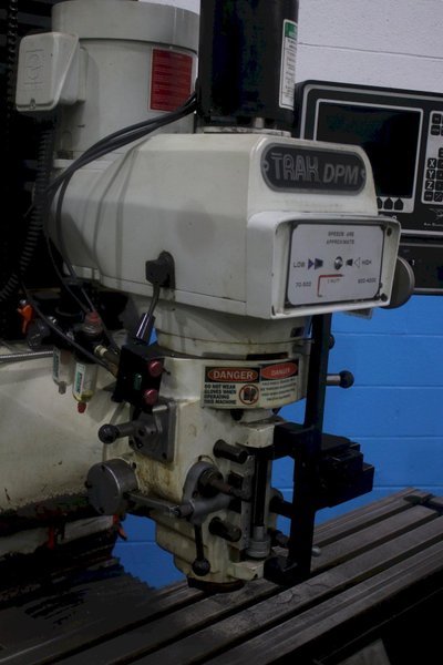 SOUTHWEST INDUSTRIS MODEL TRAK DPM CNC MILL: STOCK #75102