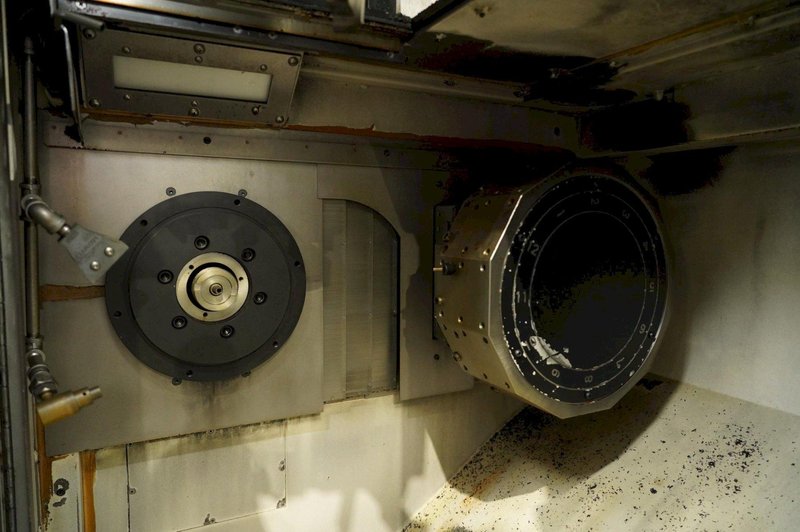 Okuma 2SP-250H Twin Spindle Twin Turret CNC Lathe, 2017 – Chip Conveyor, Robot Loader, Transformer, Inspection Reports from Gosiger