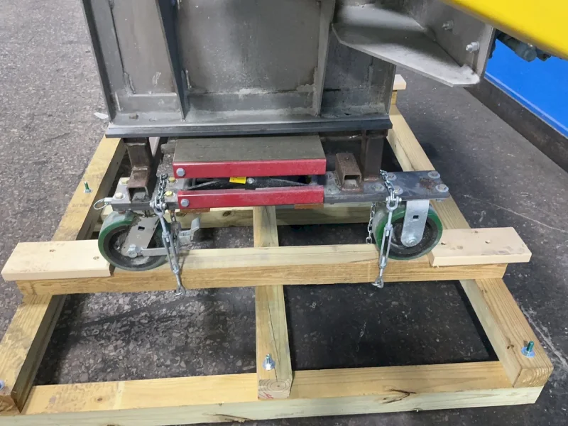 S. HOWES RIBBON BLENDER  -  ES-244