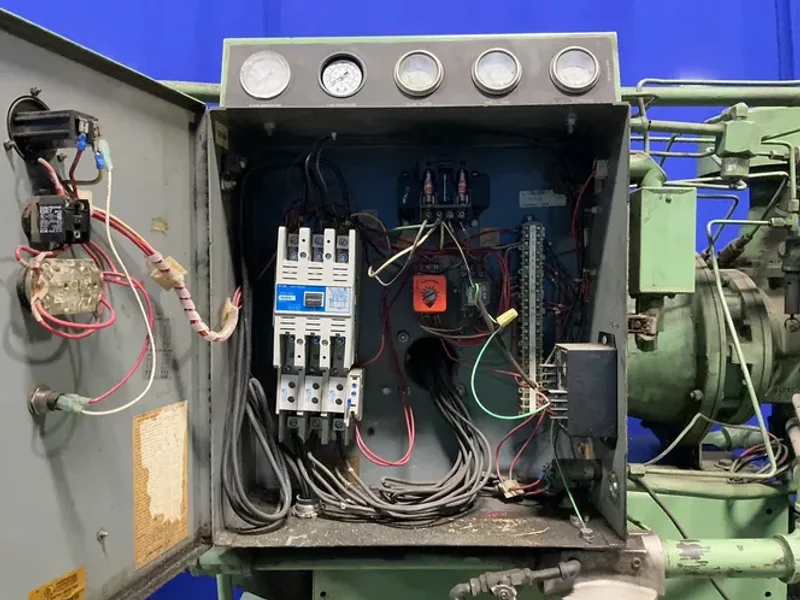 SULLAIR AIR COMPRESSOR  -  10-40 ACAC