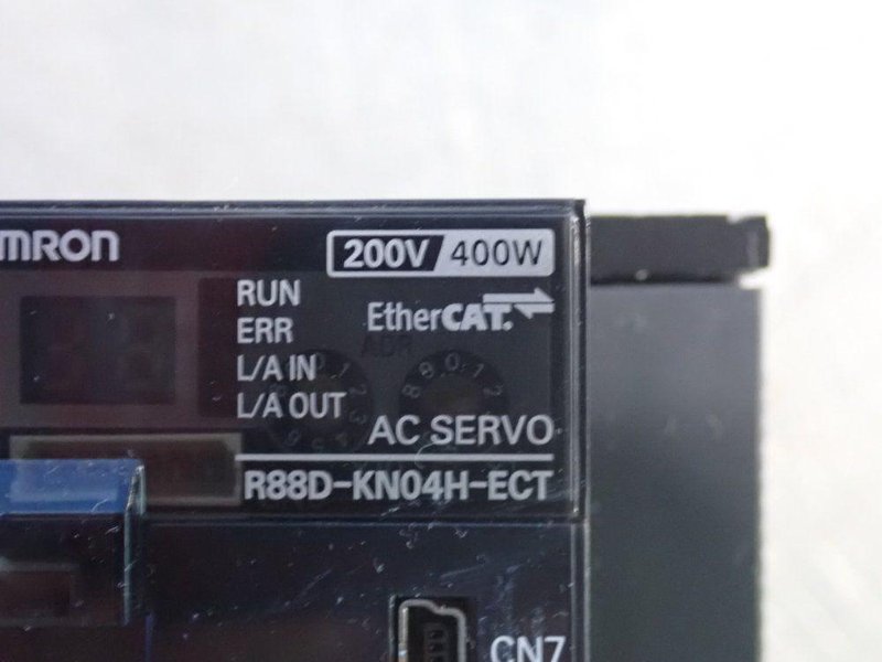 OMRON LINEAR ROBOT  -  R88L-ES-PM-C110-B250-0001