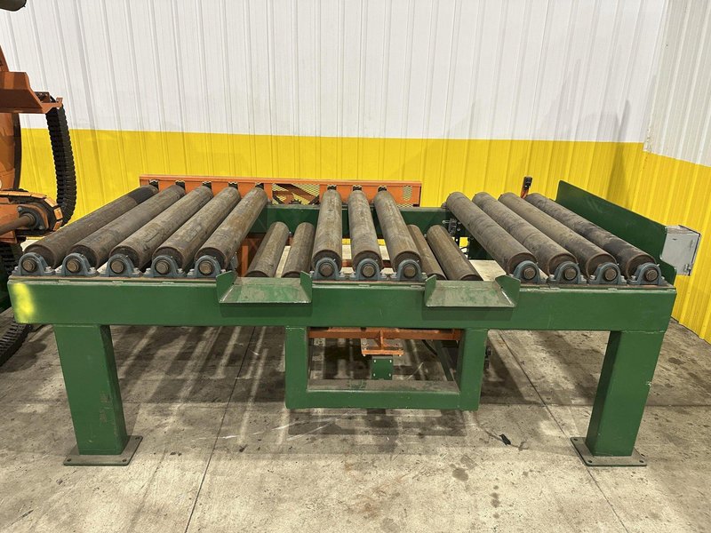 SWEED LOAD CLAMP &amp; TURNER / PACMAN FLIPPER SYSTEM WITH POWERED INFEED &amp; OUTFEED CONVEYORS: STOCK #22075
