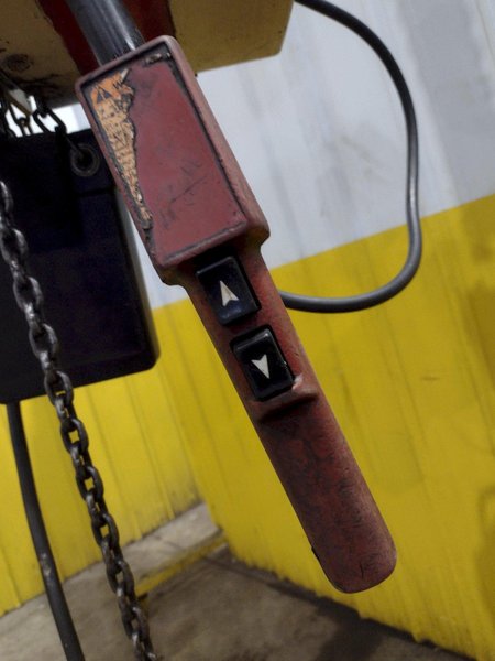 1/2 TON COFFING MODEL EC-1016-3 MOTORIZED POWER CHAIN HOIST: YOBRO #25041