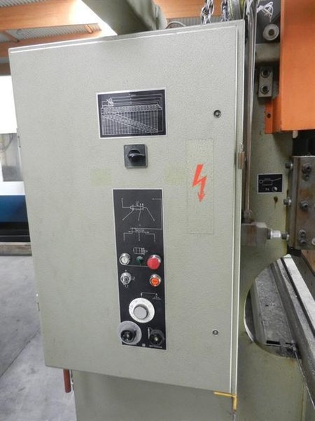 Safan - SK 50 ton x 2550 mm CNC