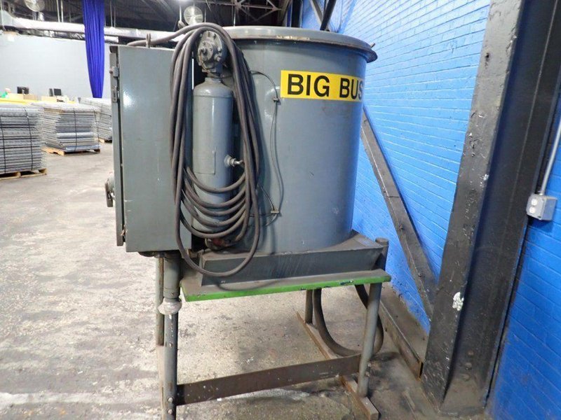 DEMARCO HAZVAC CORPORATION MAX VAC VACUUM CLEANER, LOADER, AND CONVEYOR  -  MV20E