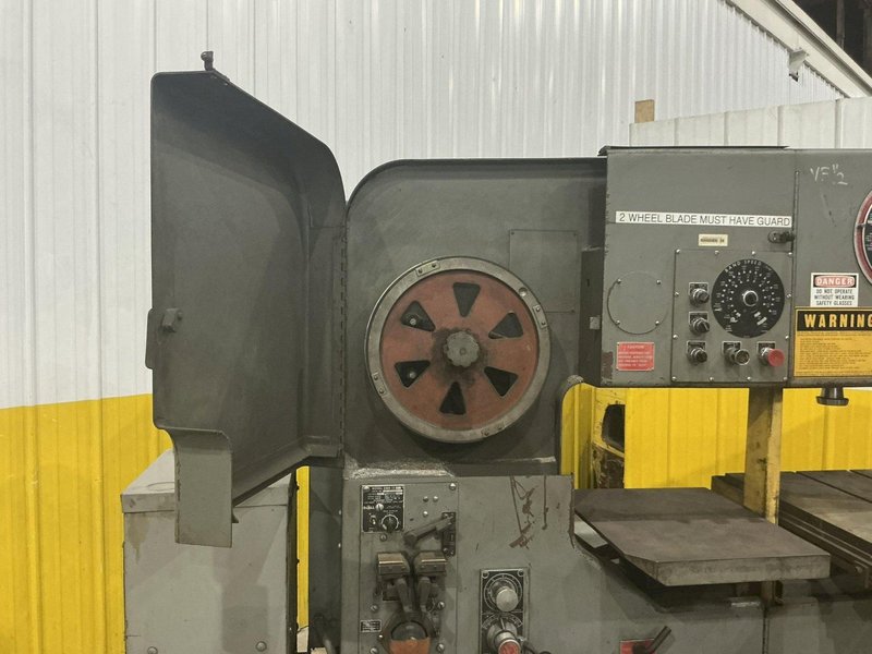 36" DOALL MODEL #3612-2H VERTICAL BANDSAW: YOBRO #25671