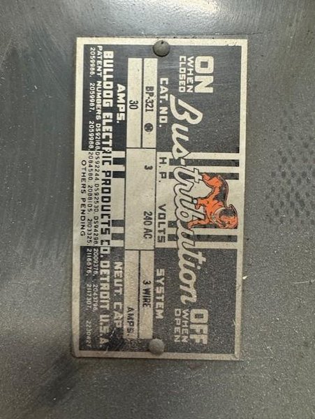 BULLDOG AND CONTINENTAL BUS PLUG BOXES  30 AND 60 AMP
