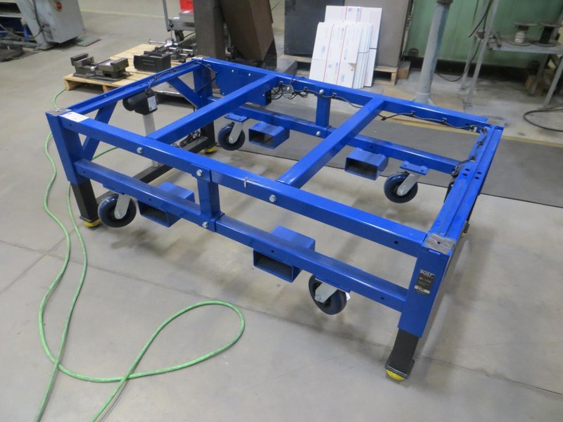 Built MB 1200  5&#039; X 3&#039;  Portable Electric Lift Table w Fork Slots w Removable Top- Auction Item
