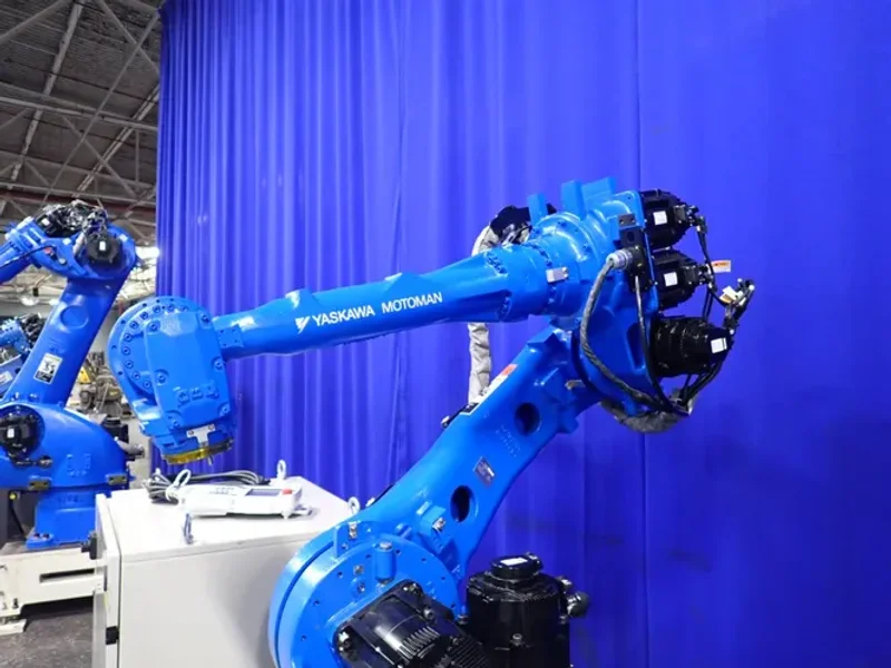 Yaskawa Motoman Robot - Mh80